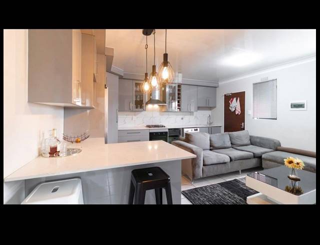 3 BEDROOM APARTMENT FOR SALE IN KENLEAF